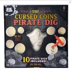 The Cursed Coins Pirate Dig Play Set – 10 Digs Treasure Kit (New)